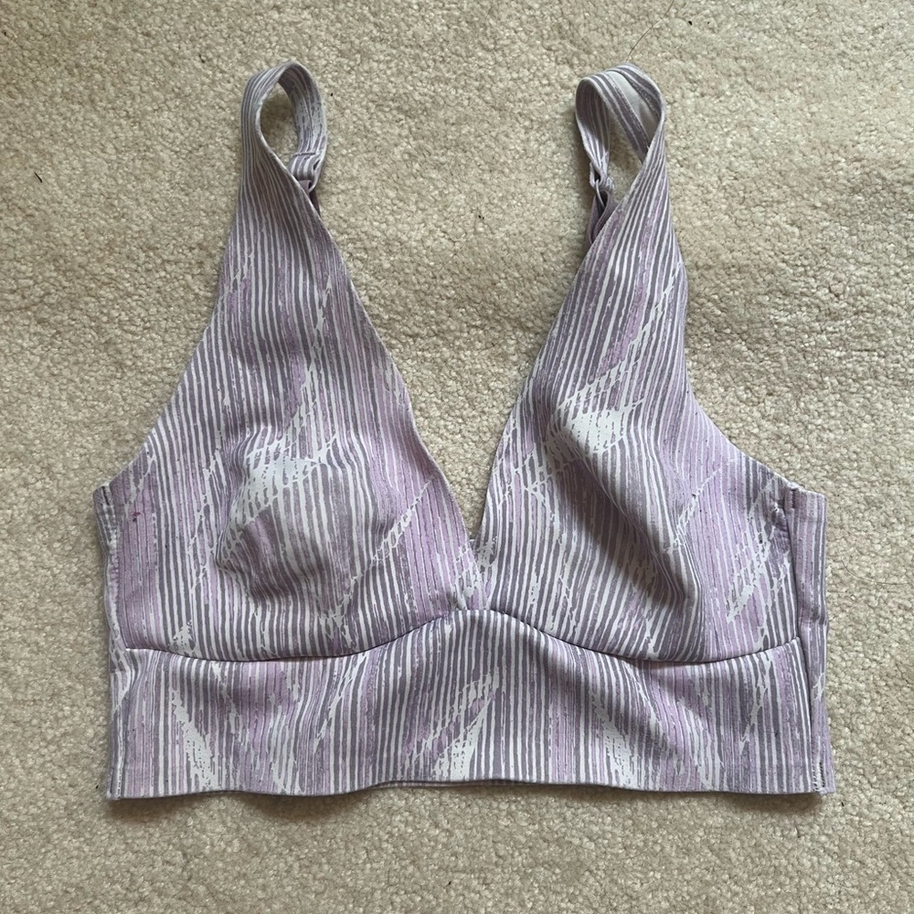 seamless bralette